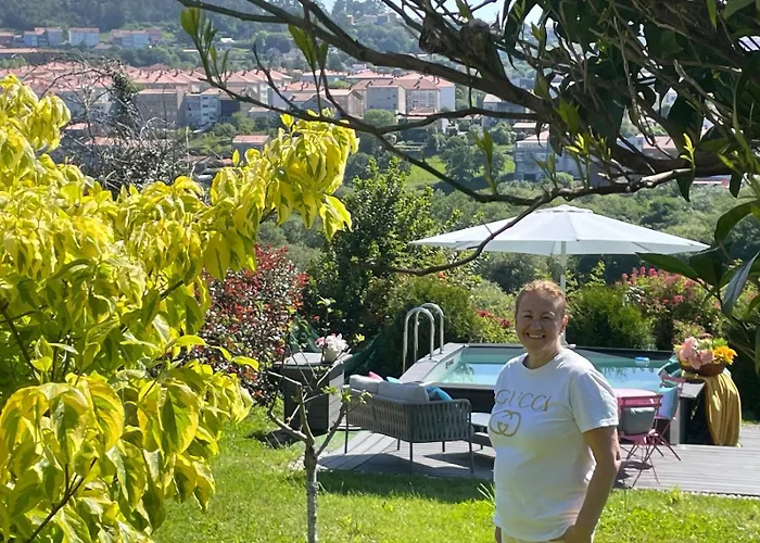 Gloria's Design House *